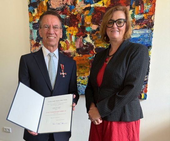 Prof. Bernd Hamm awarded the Order of Merit of Germany